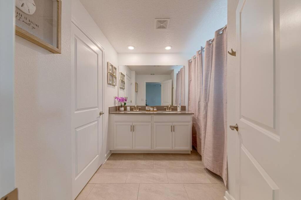 Newly Listed Townhouse Storey Lake, Free Waterpark 키시미 외부 사진