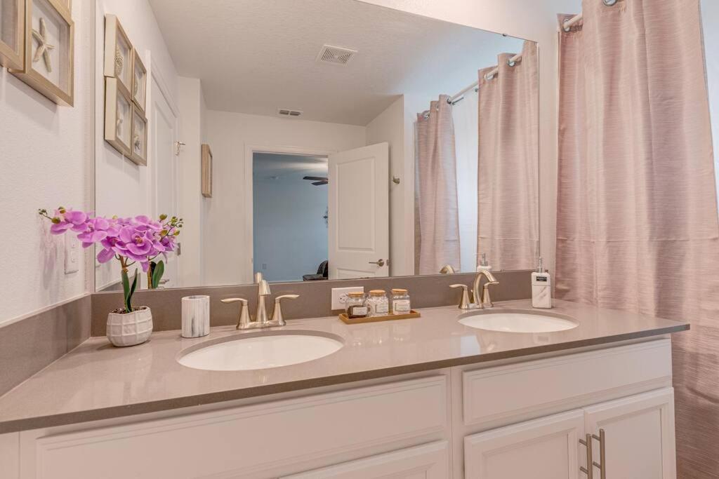 Newly Listed Townhouse Storey Lake, Free Waterpark 키시미 외부 사진